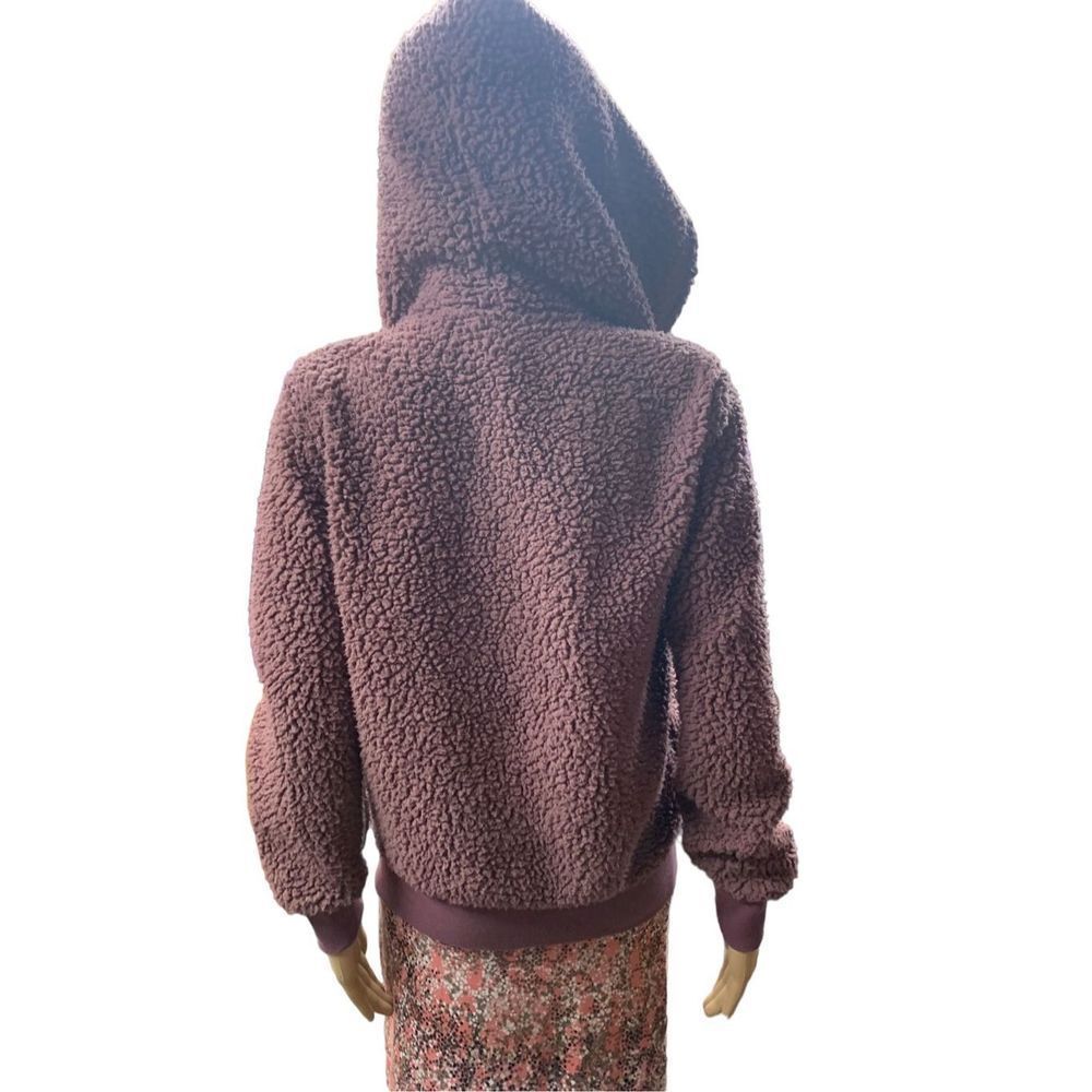 Marc New York Andrew Marc Mauve Fuzzy Hooded Zip … - image 3